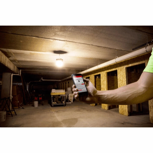 Milwaukee M18 RADIUS Compact Site Light with ONE-KEY 2146-20 – High Output Cordless LED Work Light image 2