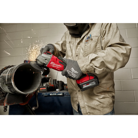 Milwaukee 2883-20 M18 FUEL 4-1/2" / 5" Braking Grinder with ONE-KEY Slide Switch, Lock-On image 2