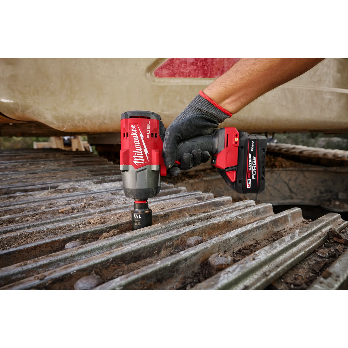 Milwaukee 2967-20 M18 FUEL 1/2" High Torque Impact Wrench with Friction Ring image 3