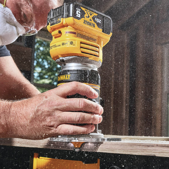 DeWALT DCW600B 20V Depth Adjusting Brushless Cordless Router - Bare Tool image 3